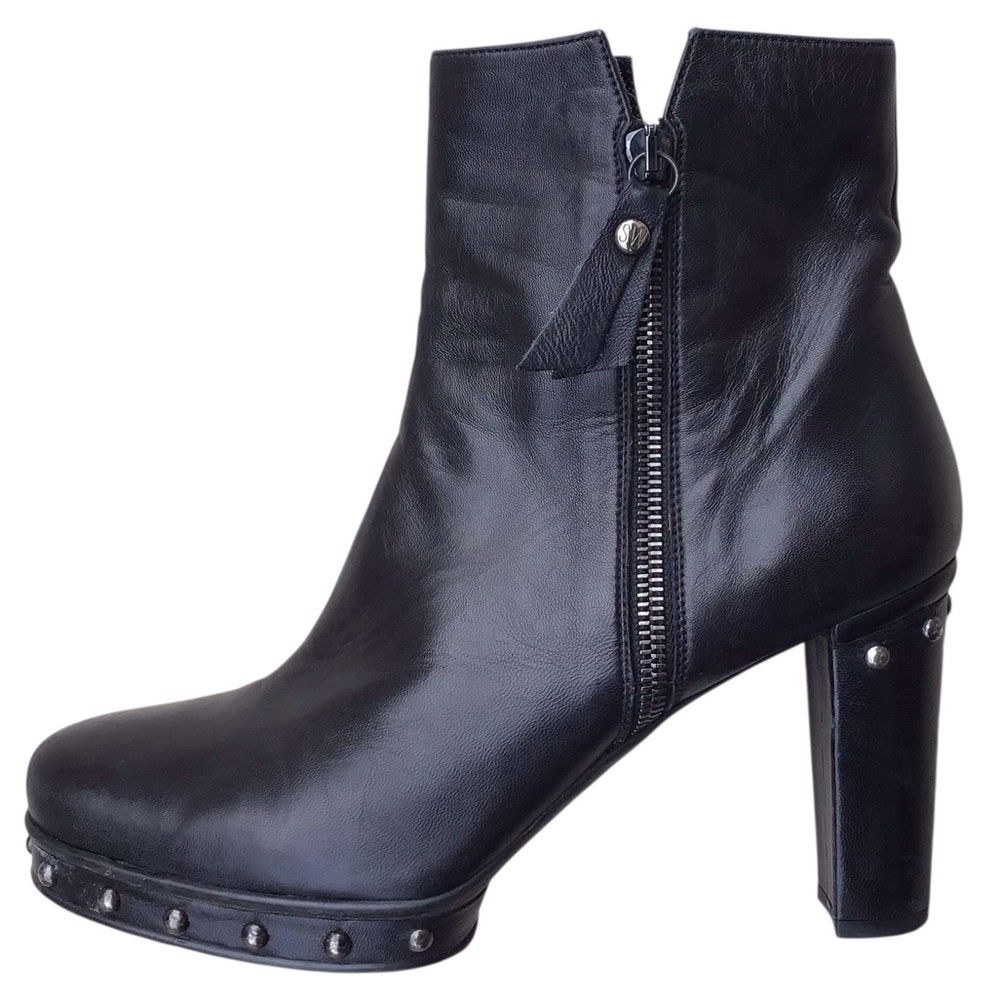 Stuart Weitzman Boots